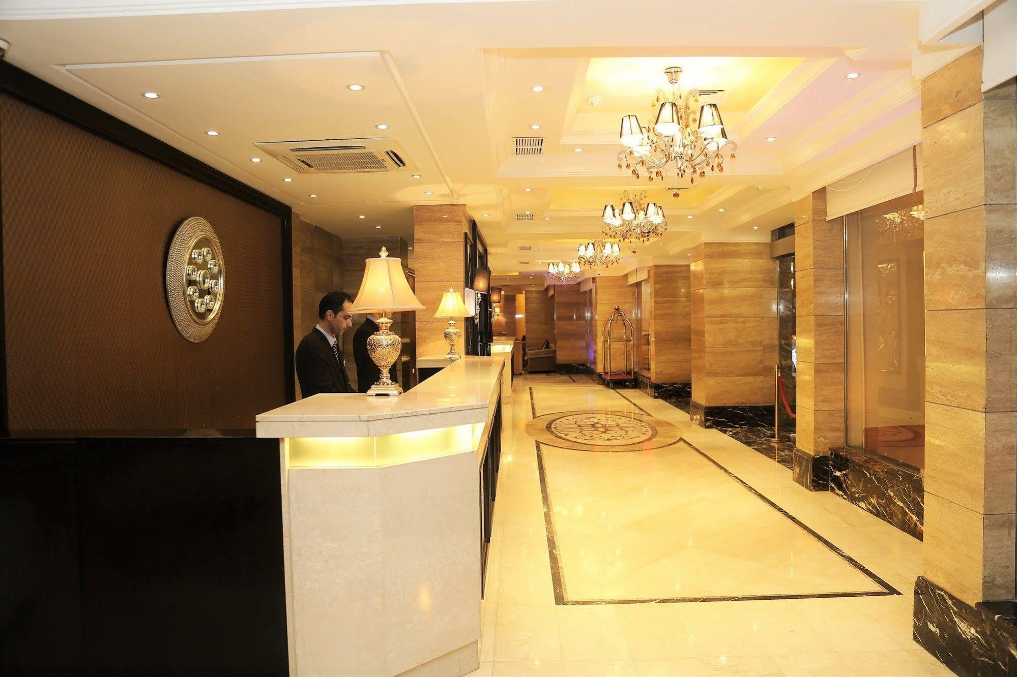 Boudl Kuwait Al Fahahil Aparthotel Kuwait City Exterior photo