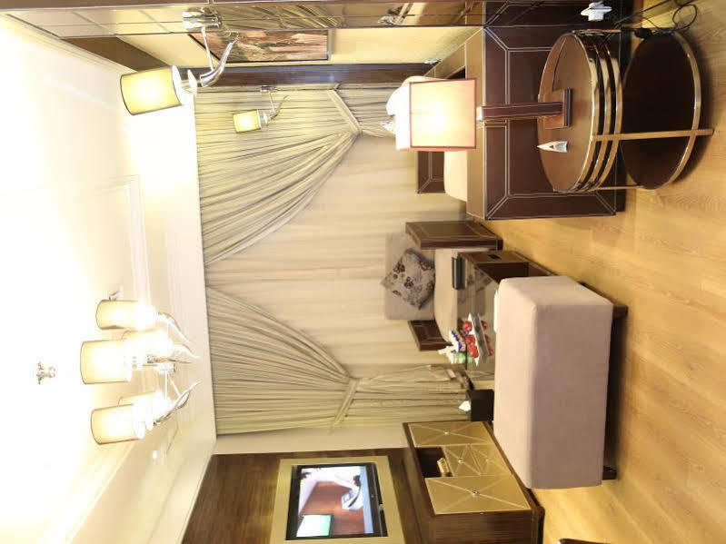 Boudl Kuwait Al Fahahil Aparthotel Kuwait City Exterior photo